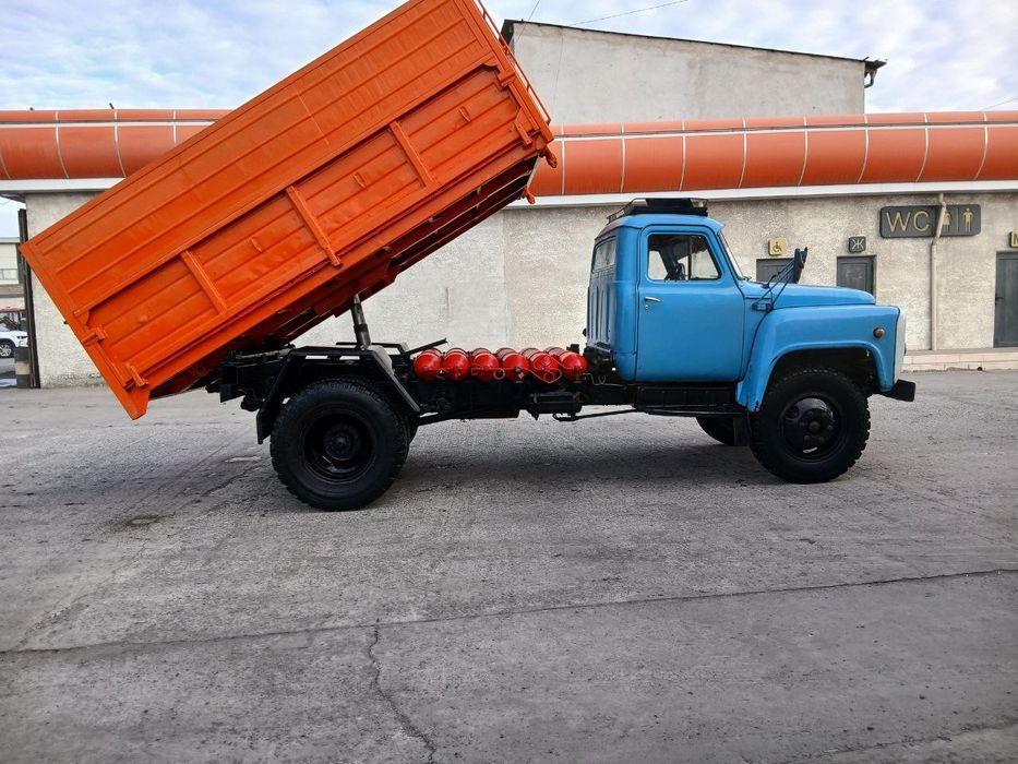 Gaz 53 samansval sotiladi