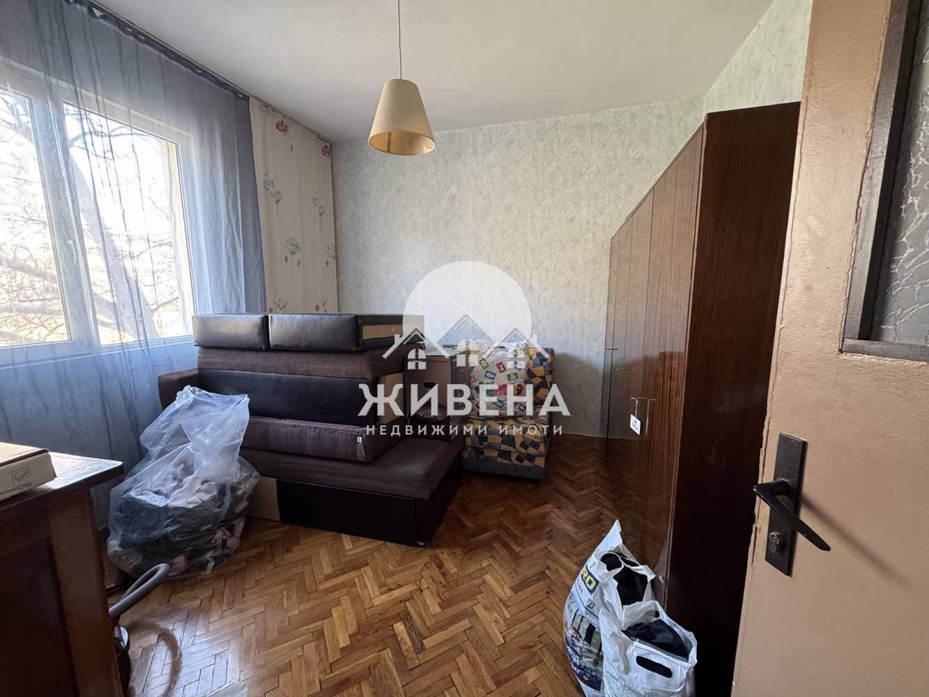 Продавам панелен апартамент, 92 кв.м, кв. Трошево