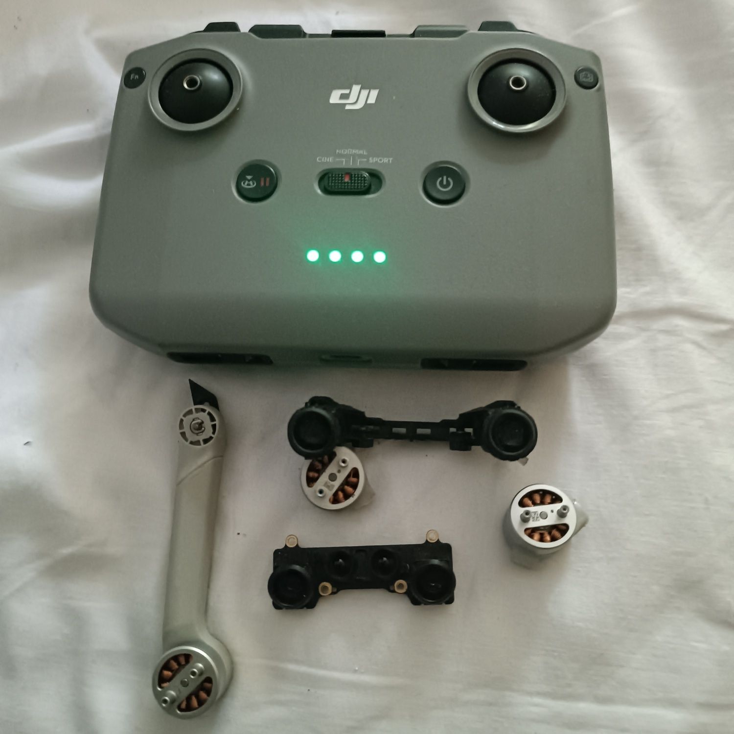 DJI mini 3 pro, на части.