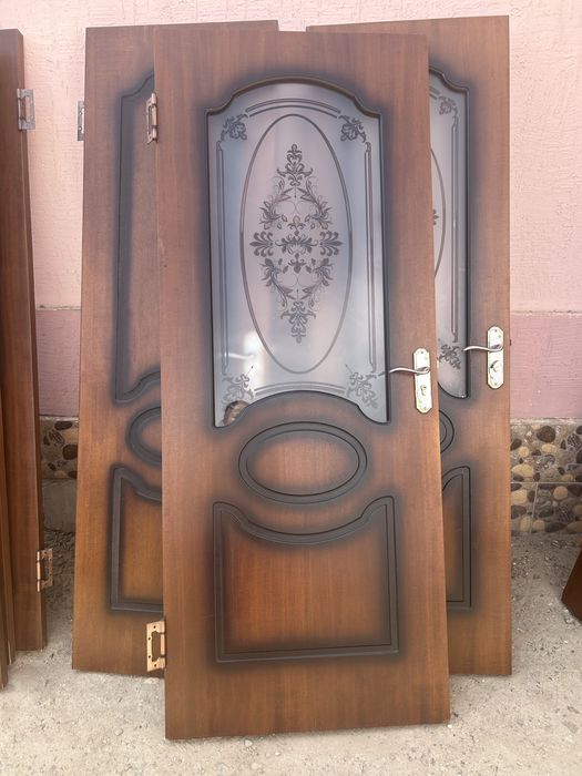 Есіктер сатылымда