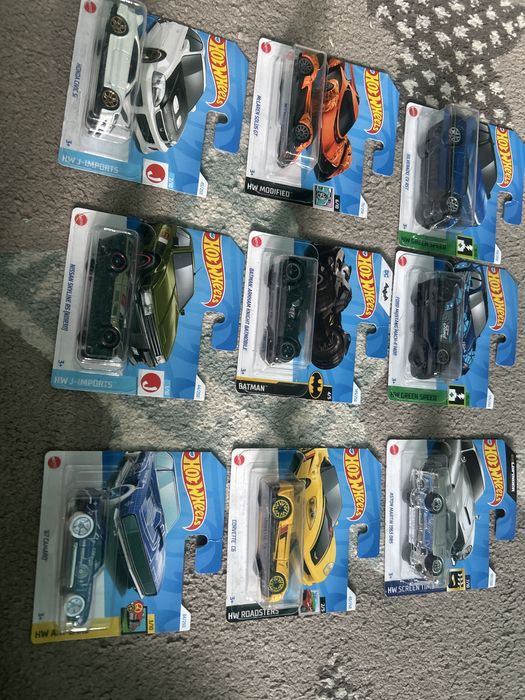 Hotwheels колички