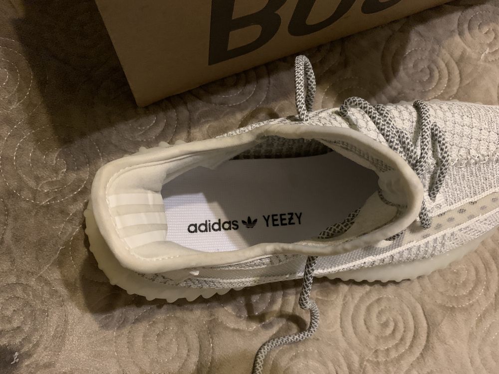 Adidași YEEZY Boost 350 V2