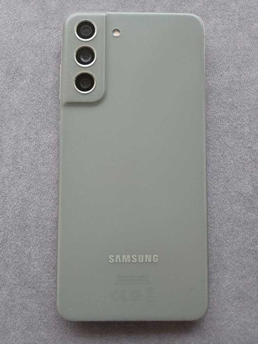 Samsung Galaxy S21 FE 5G като нов, кутия