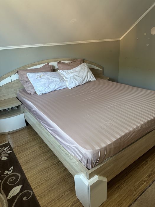 Set dormitor in stare foarte buna