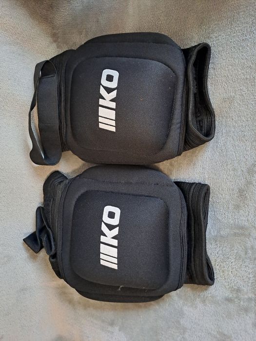 Mănuși box Knockout, genunchiere, protecții