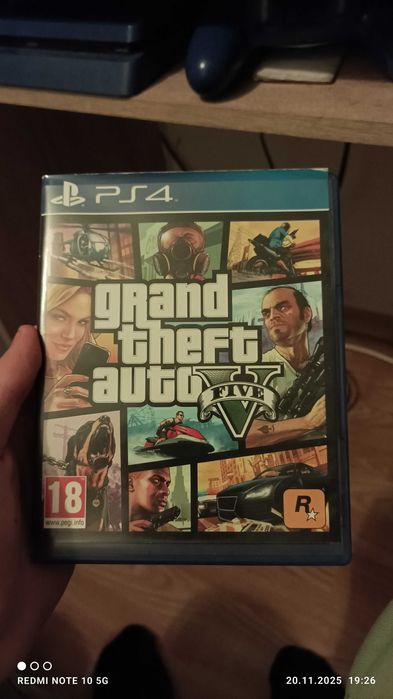 Playstation 4 limited edition blue