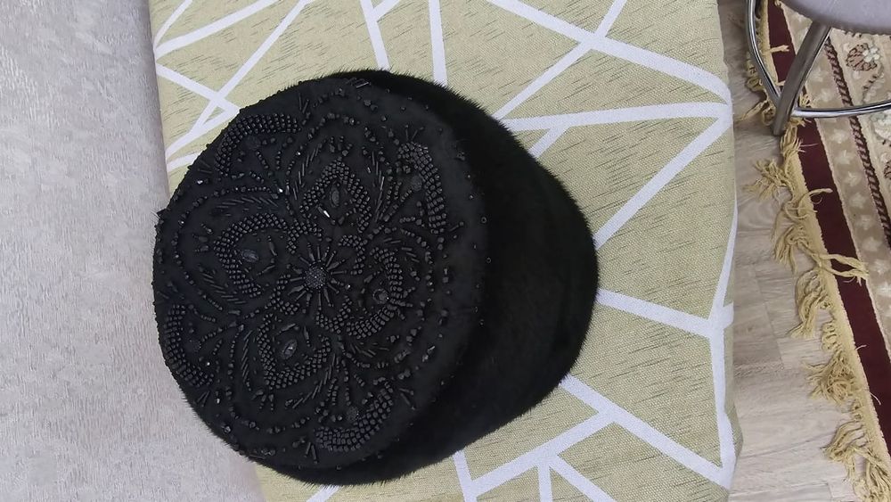 Норковая женская шапка