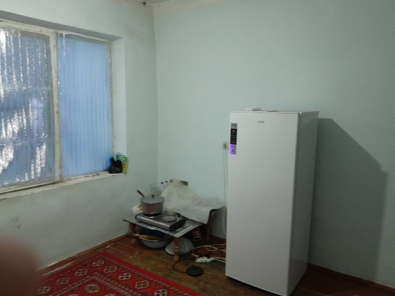 Квартира уй Урганч шахрида икки хонали парк янида сотилади