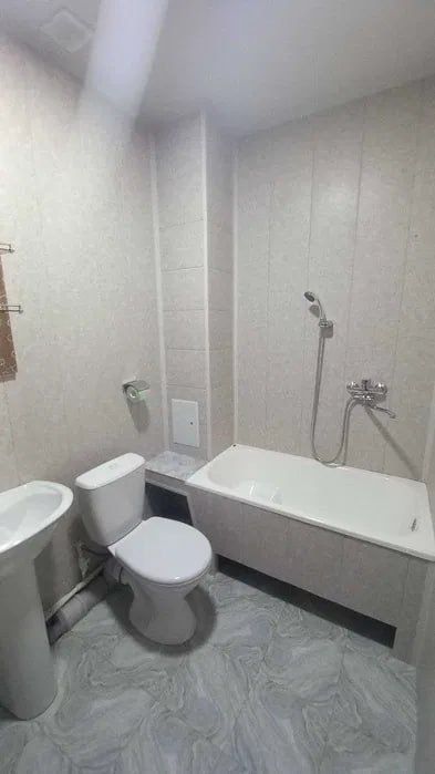 Продаётся 1 комнатная квартира в Сергели 1