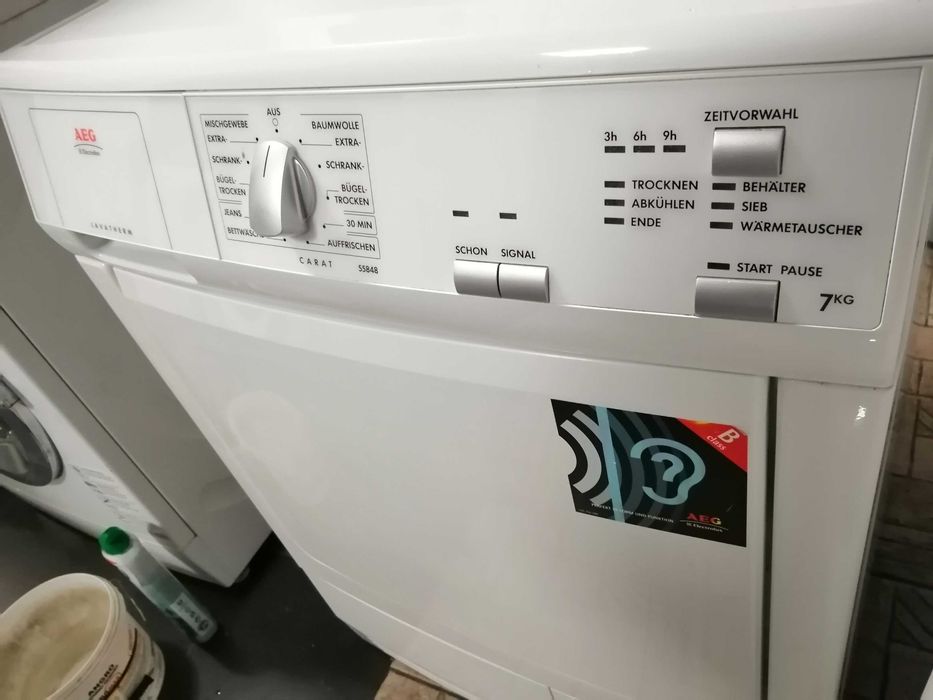Сушилна машина AEG 7кг