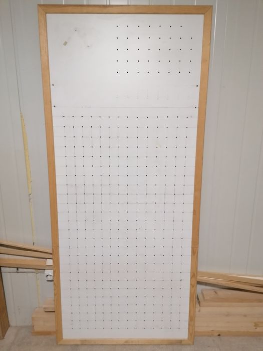 Panou atelier perete pt scule si unelte