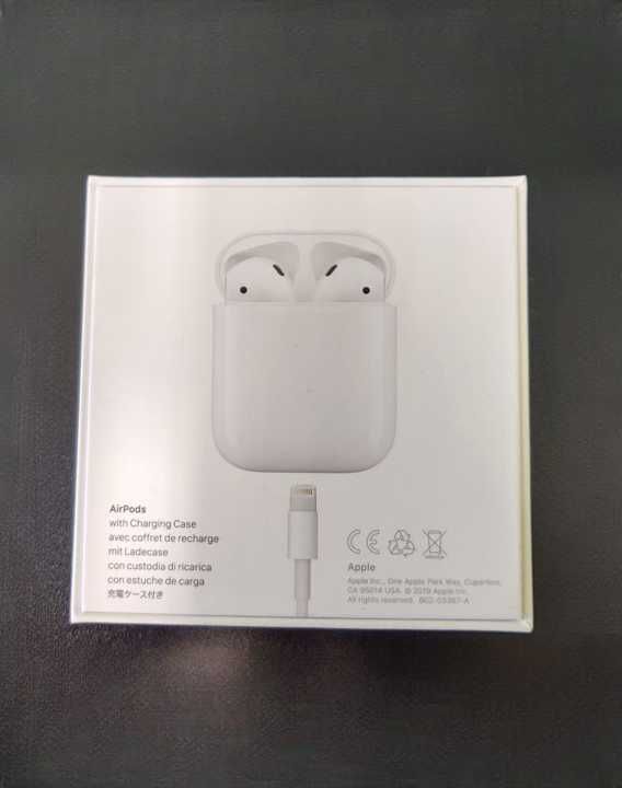 Apple AirPods 2 слушалки