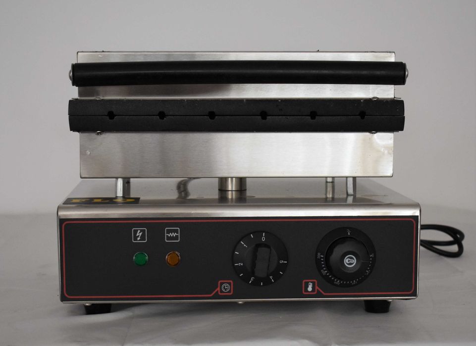 Reducere Aparat electric wafe 6 forme hot-dog -TRANSPORT GRATUIT