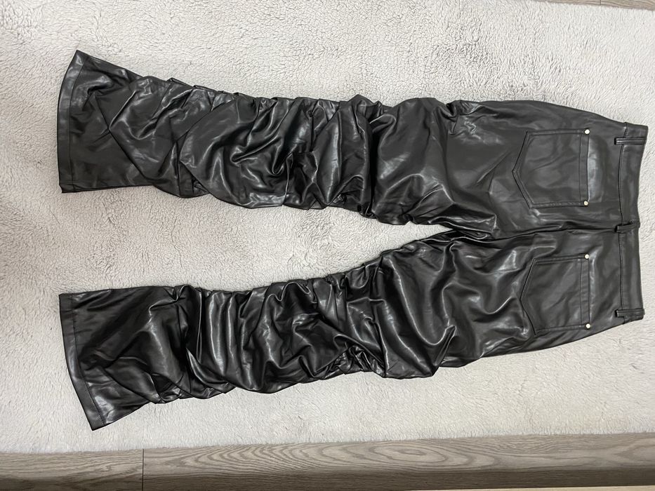 Pantaloni imitatie piele