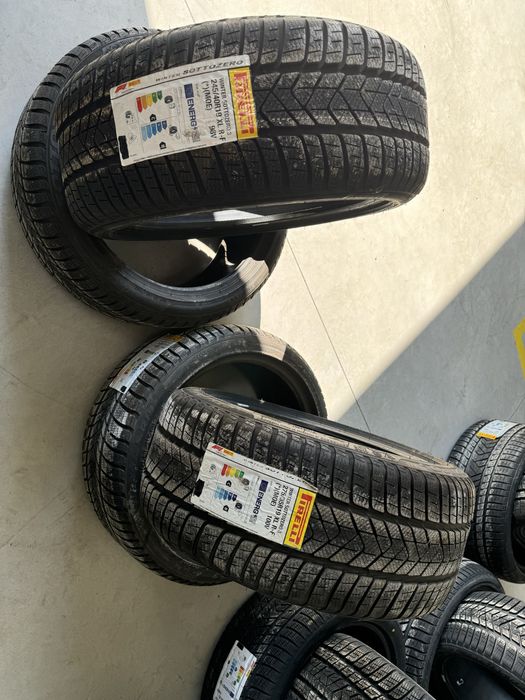 245 40 19/275 35 19 pirelli iarna runflat steluta