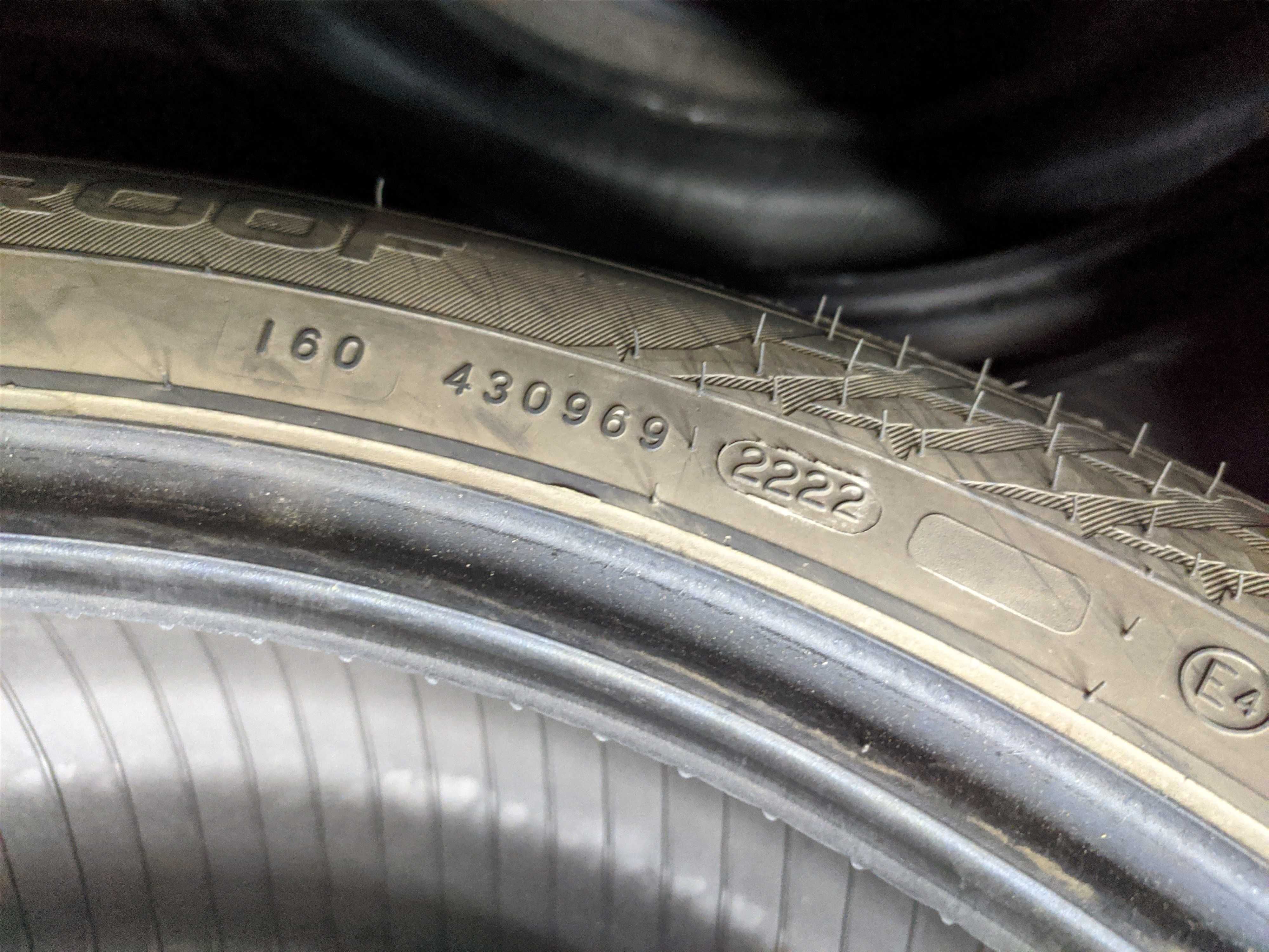 2бр Като нови зимни гуми 175 65 15 - Nokian - DOT 2022