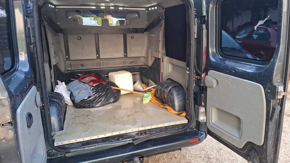 Renault trafic - 5 locuri