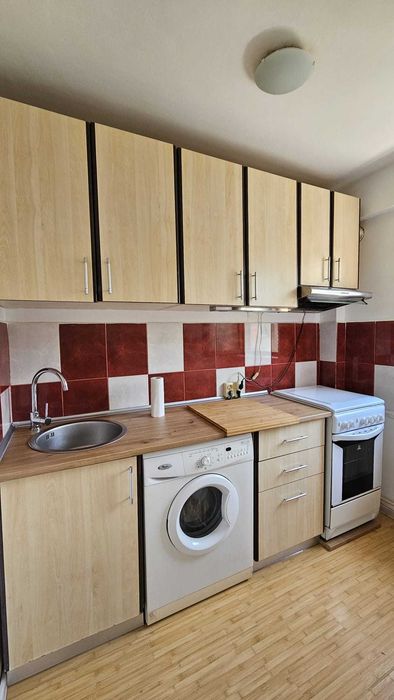 Inchiriez Garsoniera in Tei, spatioasa si complet utilata, proprietar