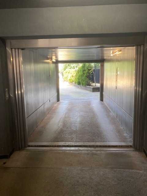 Дава се под наем Гараж / Паркомясто в София, Център - 6 кв.м за 139.23 € - Снимка #3