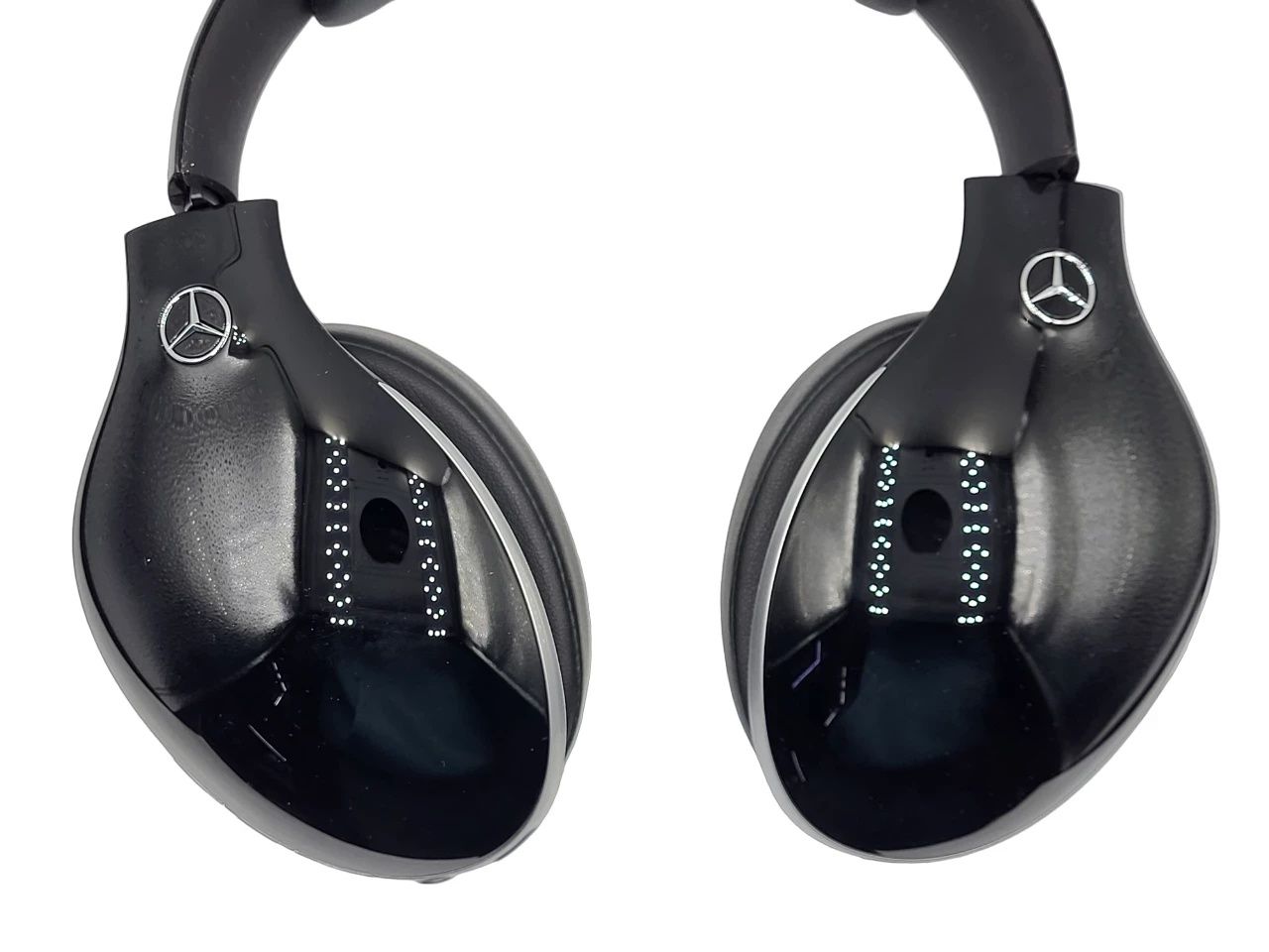Оригинални слушалки Mercedes безжични bluetooth слушалки Мерцедес