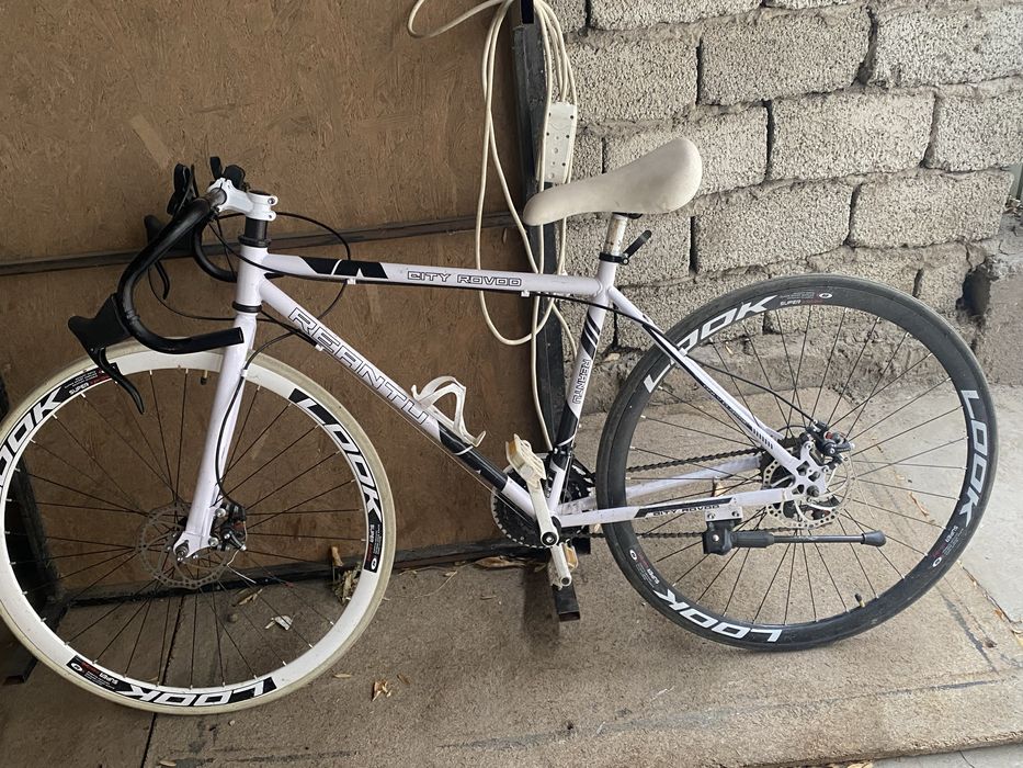 Велик ходит работает можно и на запчасти