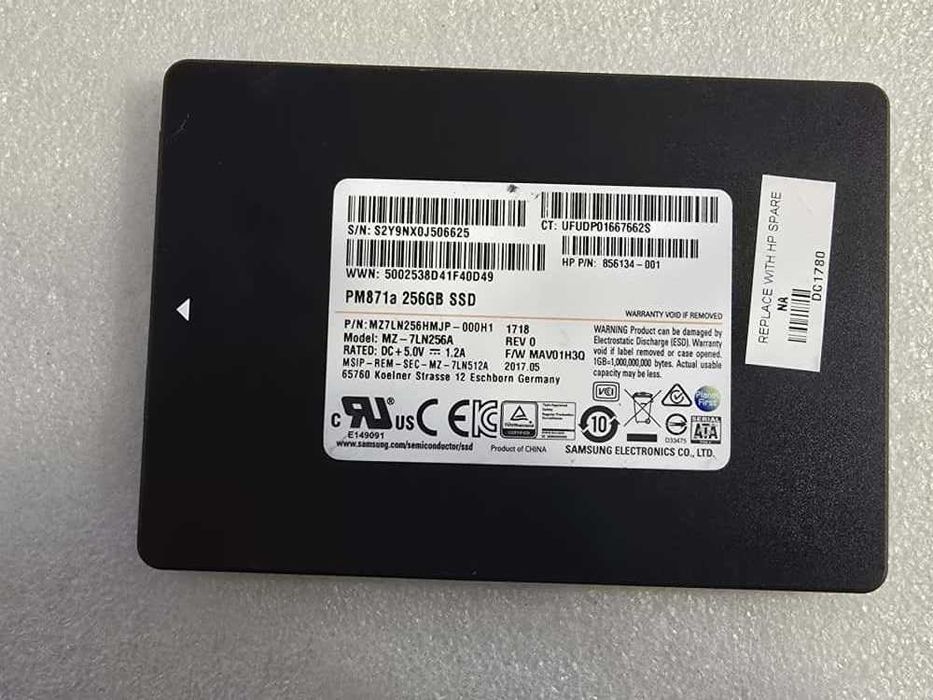 Solid State Drive (SSD) Samsung 256GB SATA 6Gbps 2.5-inch MZ-7LN256A