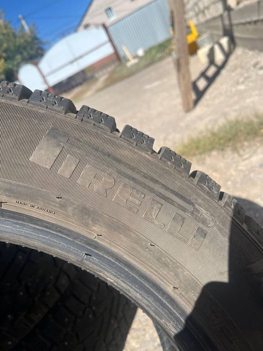 Зимние шины       ,