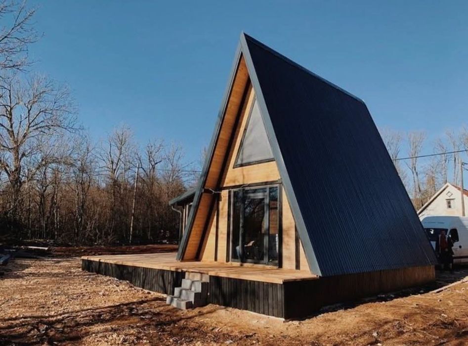 vând cabane tip A