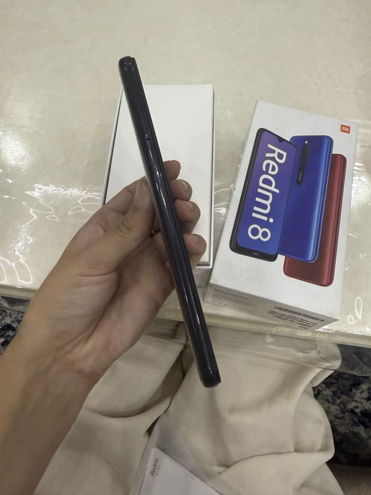 Телефон Redmi 8 onyx black