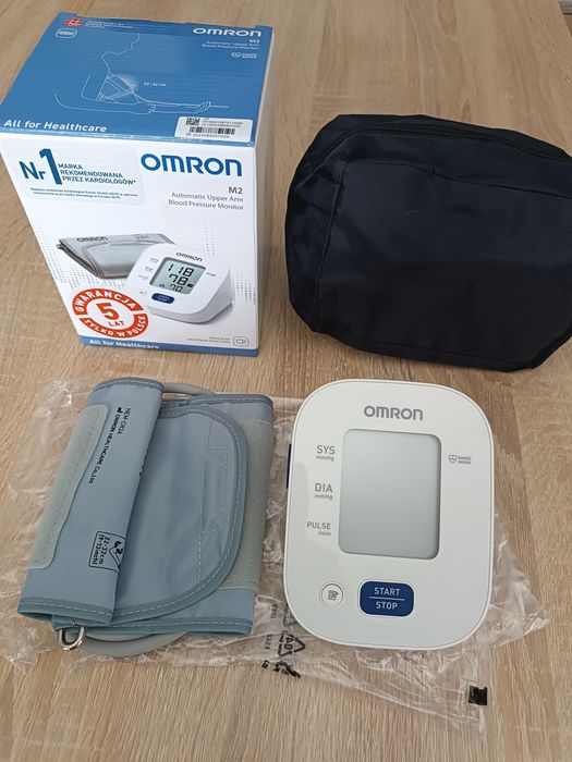 Апарат за кръвно налягане Омрон -нов