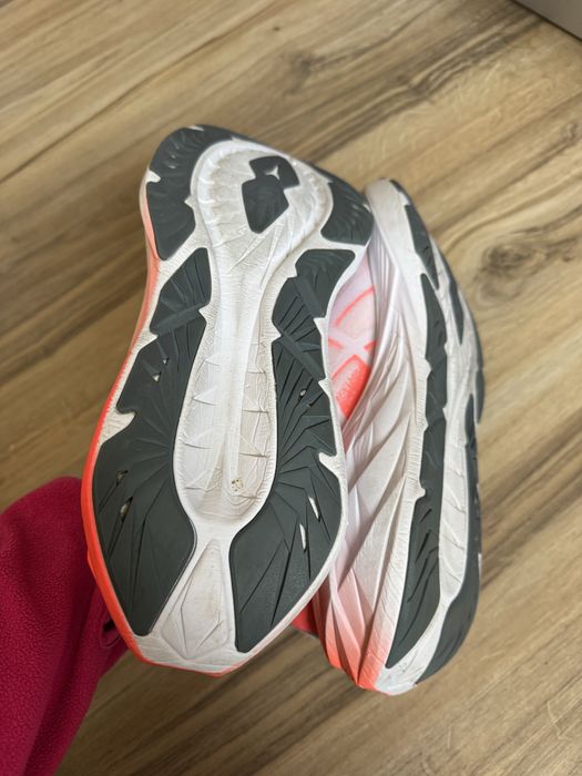 Мъжки оригинални маратонки ASICS NOVABLAST 4 COS ! 49 н