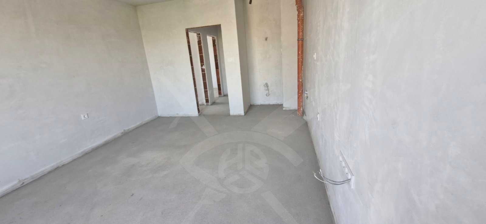 АКТ16! Тристаен на Коматевски възел! 1161€/кв! 65397
