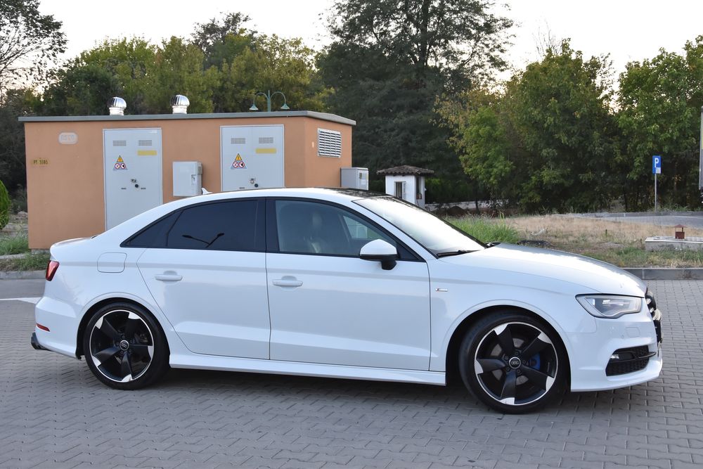 Variante // Audi A3 Sedan 3xSline • Euro 6 • Navigatie • Bi-Xenon •