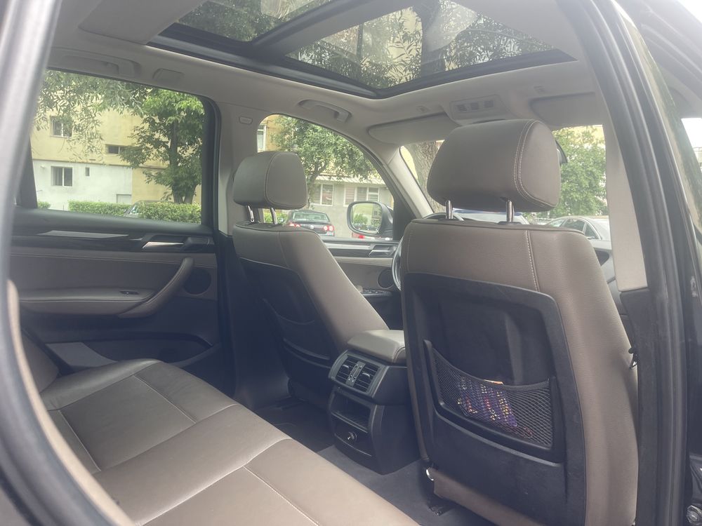 BMW X3 X-DRIVE full dublu panoramic piele maro pe comanda