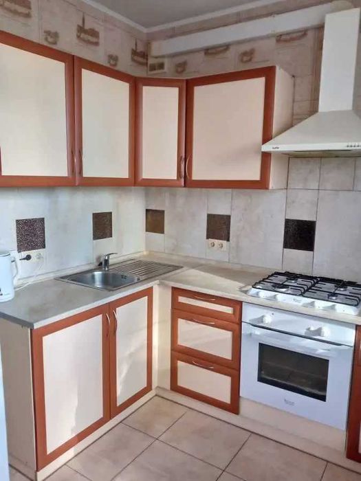 Двустаен имот в кв.Разсадника