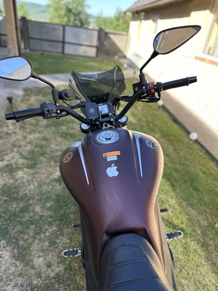 Motocicleta Benelli 502C Cruiser 2022