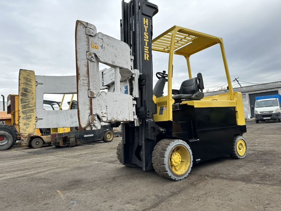 Hyster E 5.50 XL Stivuitor electric Hyster cu clamp /cleste pentru role R