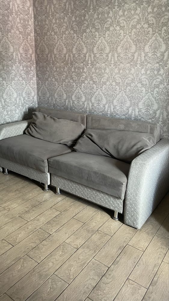 Продам диван и кресло