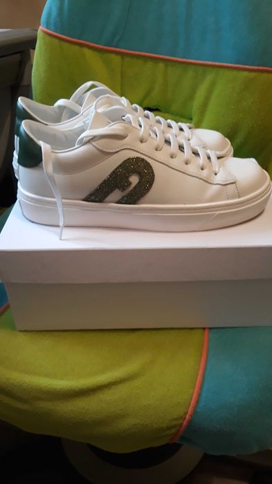 furla дамски сникърси