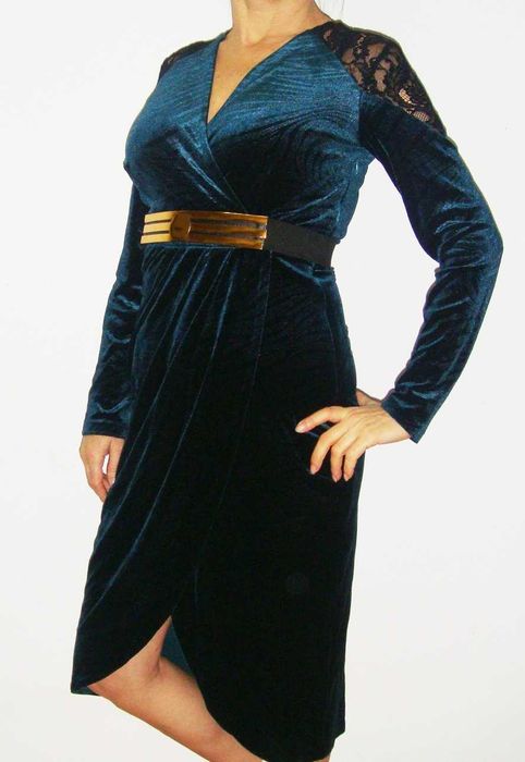 Rochie noua de seara midi, catifea verde cu dantela neagra S/M