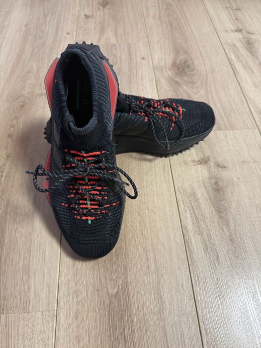 Обувки adidas 42