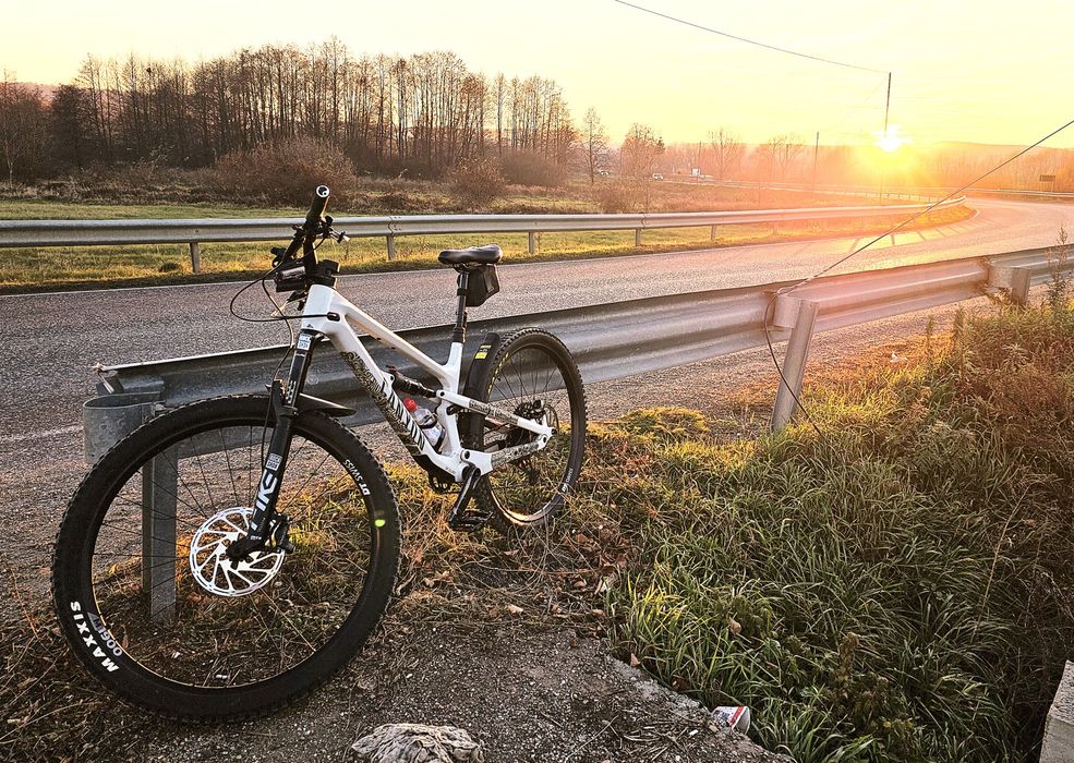 Bicicleta mountain-bike, full carbon Canyon Spectral 125 CF 7