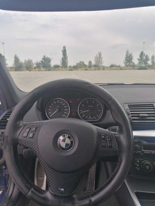BMW 118i, Motor benzină, 129CP M-packet