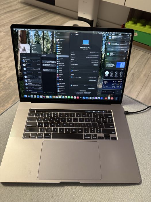 Apple Macbook Pro 16 inch 2019/ vanzare pending