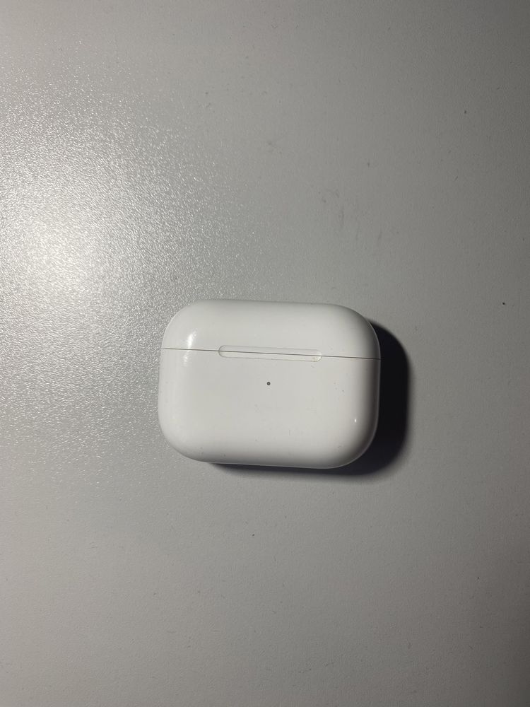 Casti Airpods Pro generatia 1