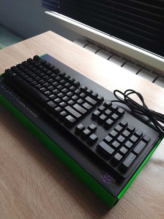 Razer Huntsman, purple switch