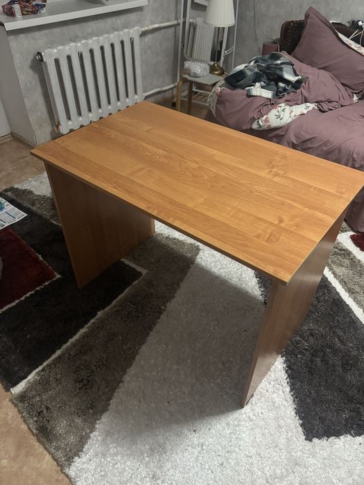 Письменный стол б/у