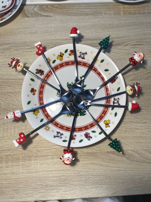 Новогодний сервиз