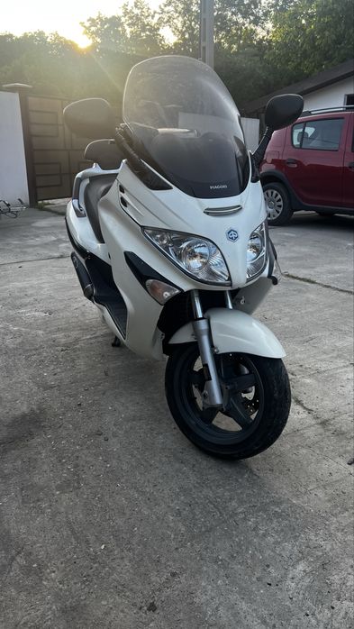 Piaggio x evo 125cc an 2009