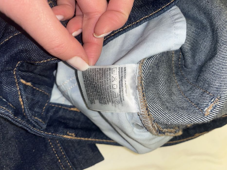 Blugi H&M evazati si talie inalta